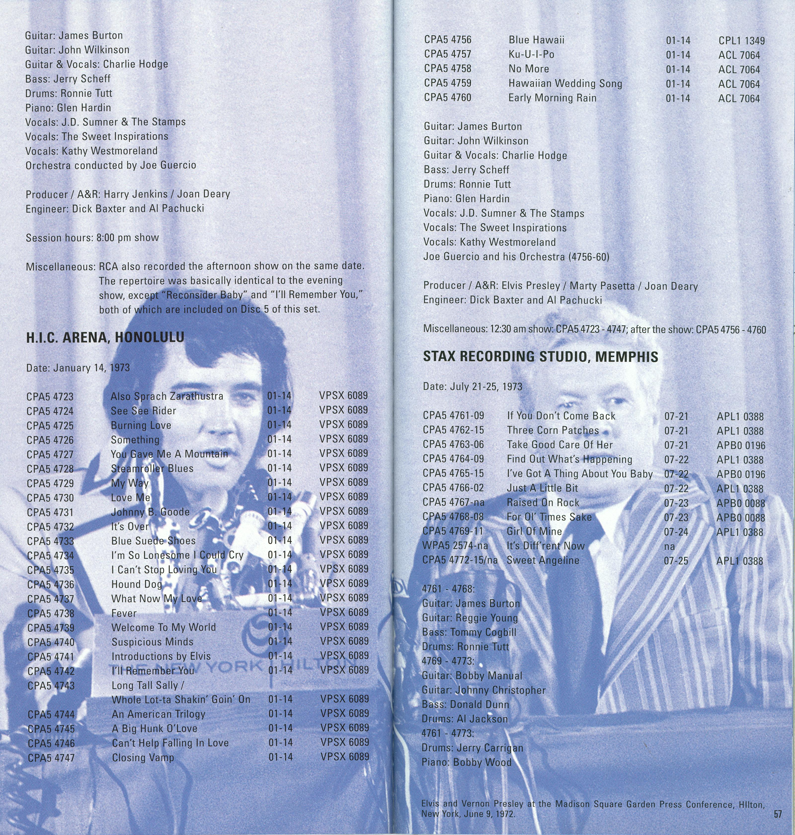 Elvis Presley  The Essential 70s Masters : Booklet30